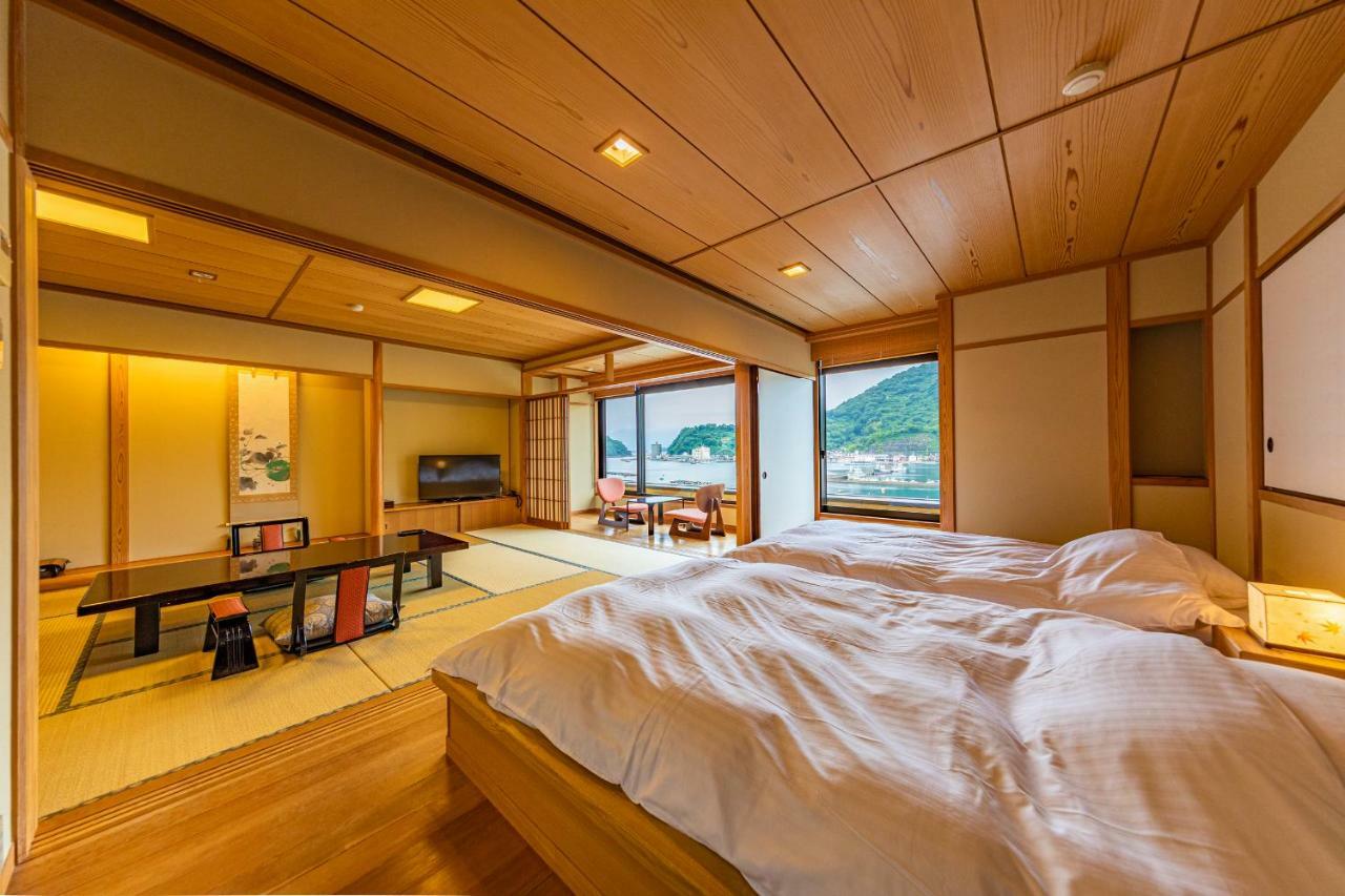 Izu Mitohama Shotokan Numazu Buitenkant foto