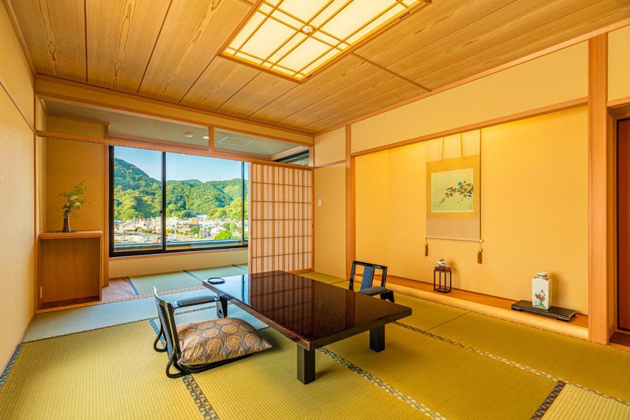 Izu Mitohama Shotokan Numazu Buitenkant foto