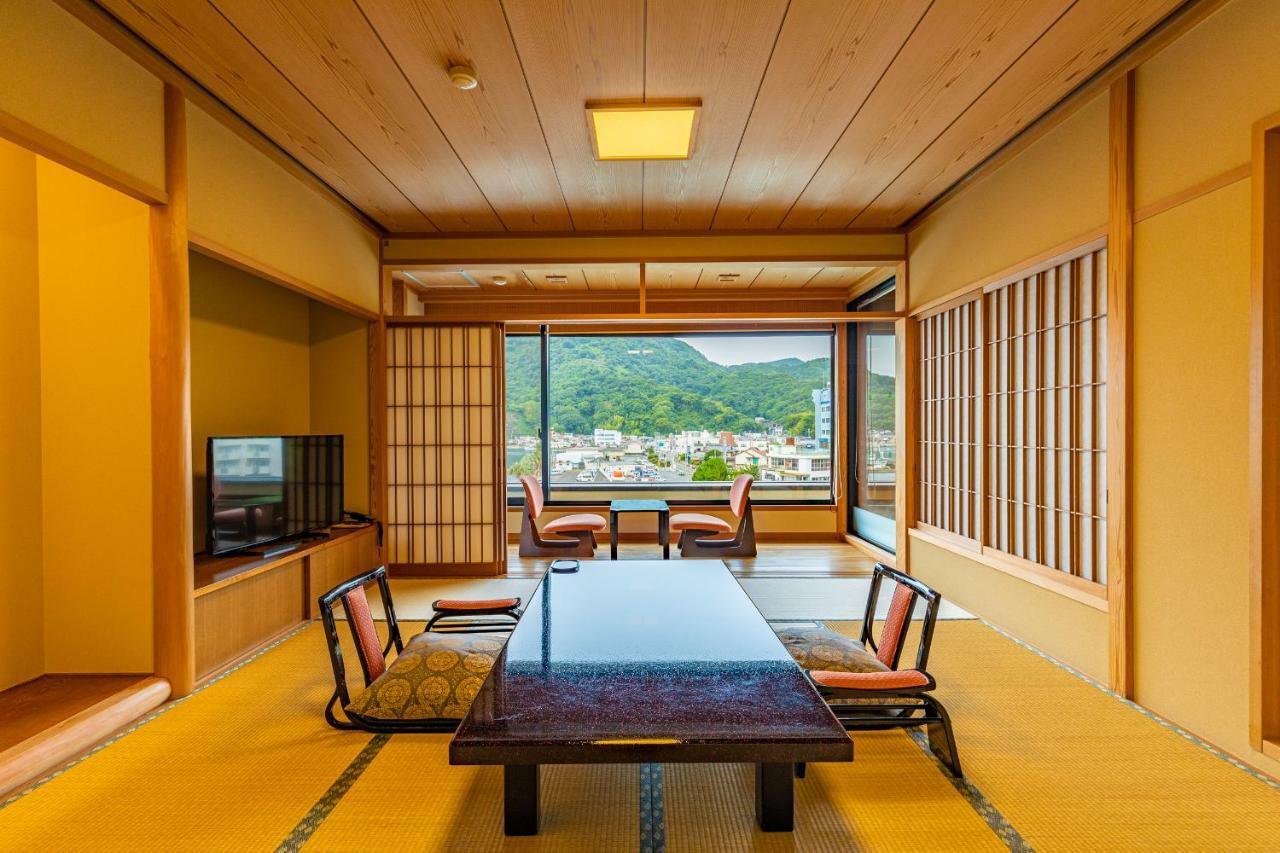 Izu Mitohama Shotokan Numazu Buitenkant foto